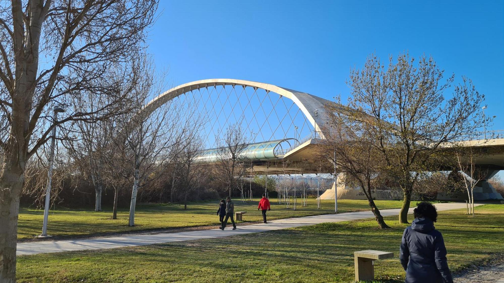 Mirador Del Portillo Zaragoza Exteriör bild